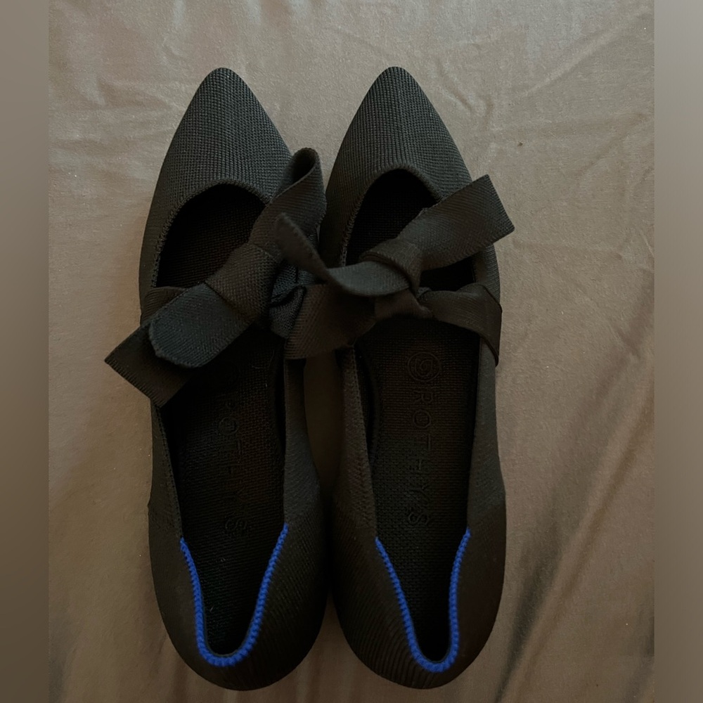 Rothy’s Mary Jane Point, Black, size 9